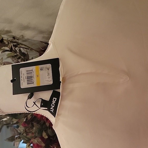 DKNY long sleeve blouse size M white color - Picture 9 of 12